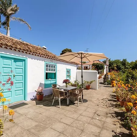 Holiday home Priscila Villa de Mazo